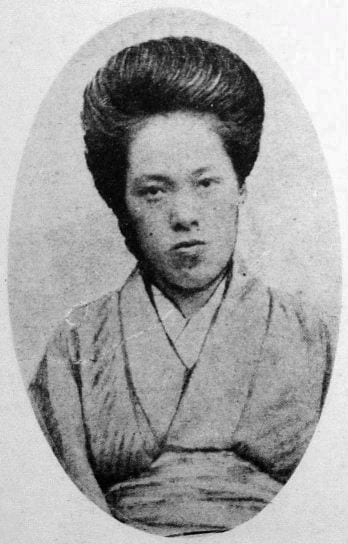 Portrait or photograph of Akiko Yosano: a Japanese woman 与謝野晶子 (Akiko Yosano)
