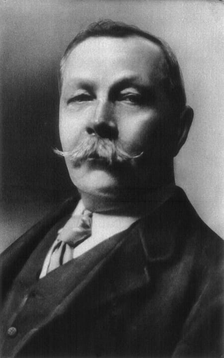 Portrait or photograph of Arthur Conan Doyle: Arthur Conan Doyle