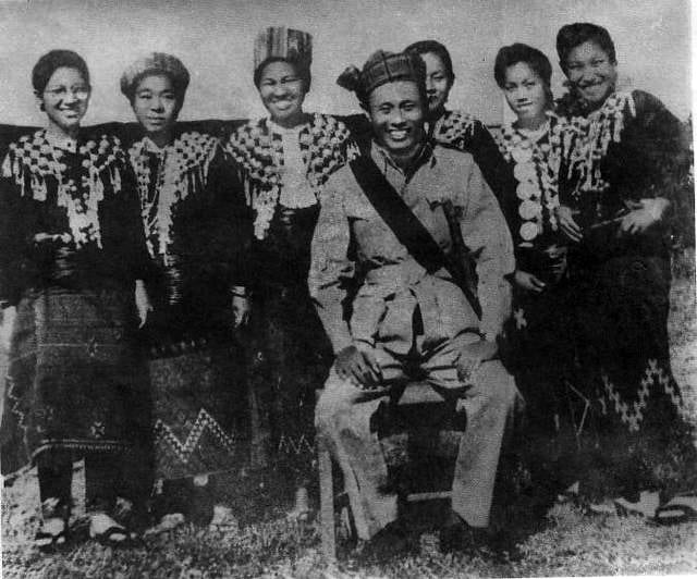 Aung San