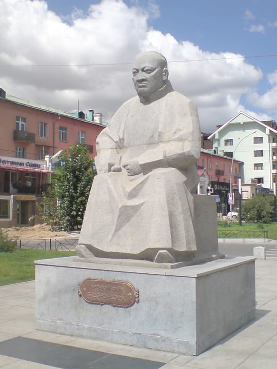 Portrait or photograph of Balingiin Tserendorj: The monument is dedicated to the Mongolian Prime Minister Balingiin Tserendorj, which is located on a street nam