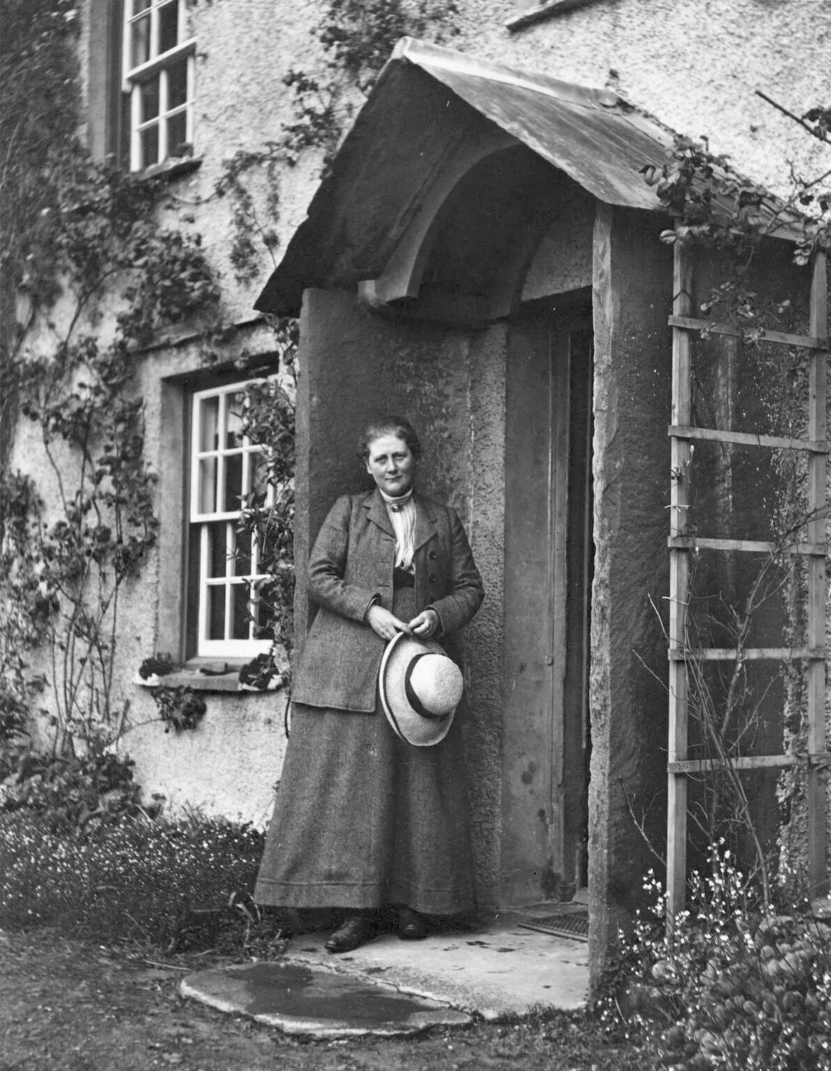 Portrait or photograph of Beatrix Potter: Vintage snapshot 112 mm x 87 mm