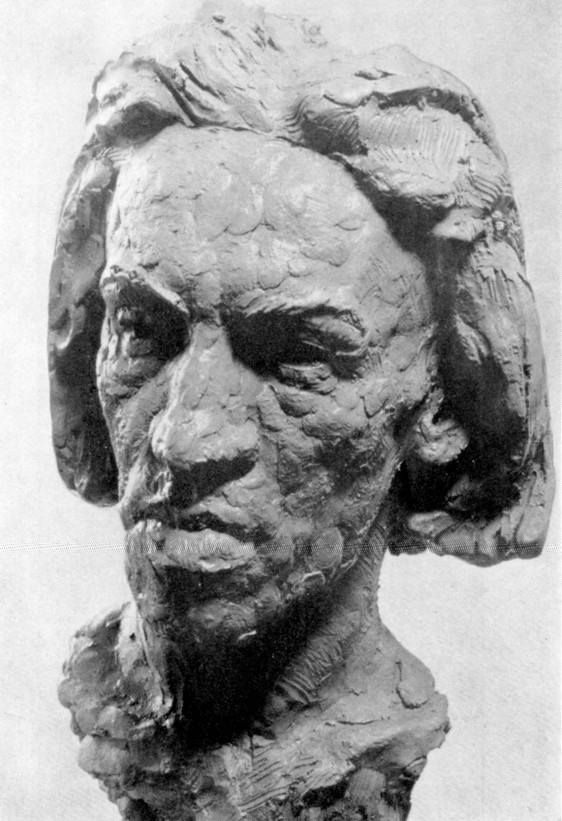 Portrait or photograph of Blaise Cendrars: Portrait bust (destroyed) of Blaise Cendrars by August Suter
