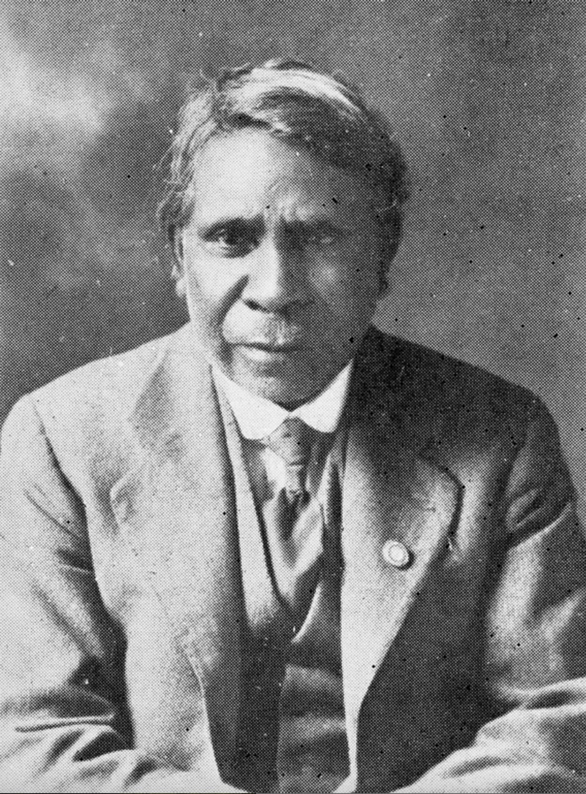 Portrait or photograph of David Unaipon: David Unaipon pictured in the 1920s