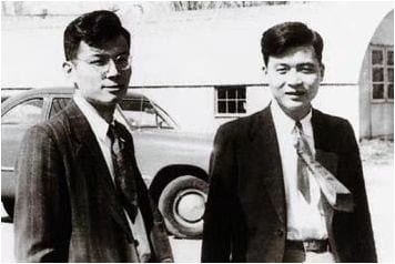 Portrait or photograph of Deng Jiaxian: Hong Chaosheng and Deng Jiaxian in Purdue University in 1950.