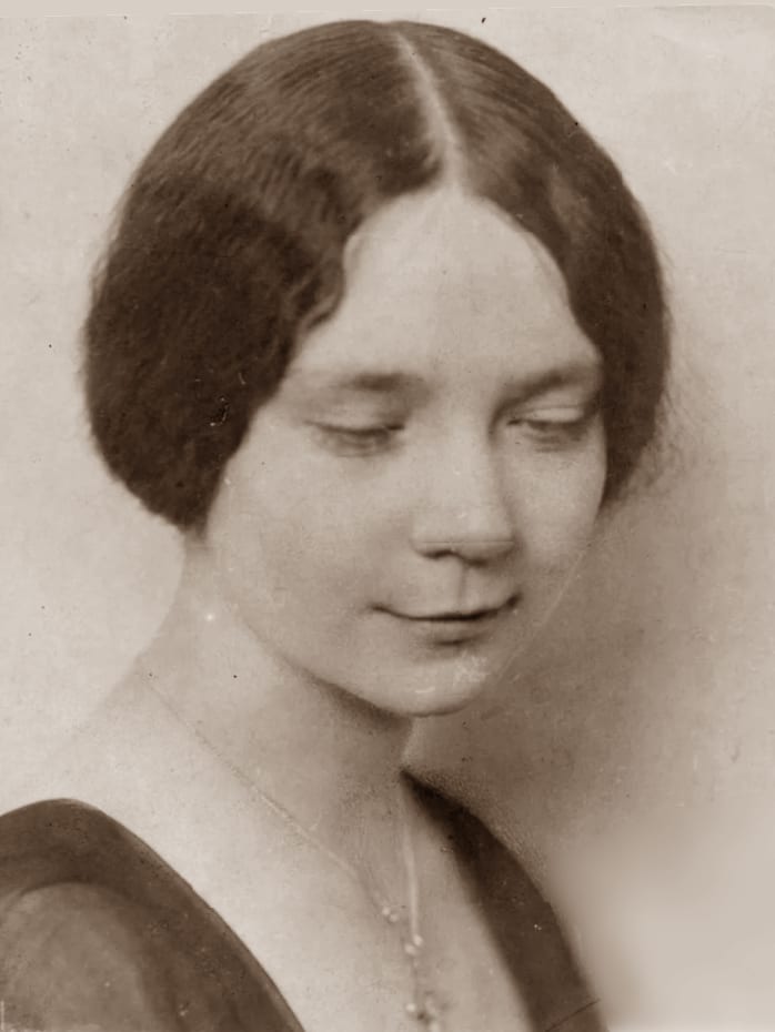 Portrait or photograph of Dorothy L. Sayers: Depicted person: Dorothy L. Sayers – English crime writer, playwright, essayist and Christian writer (1893-1957)