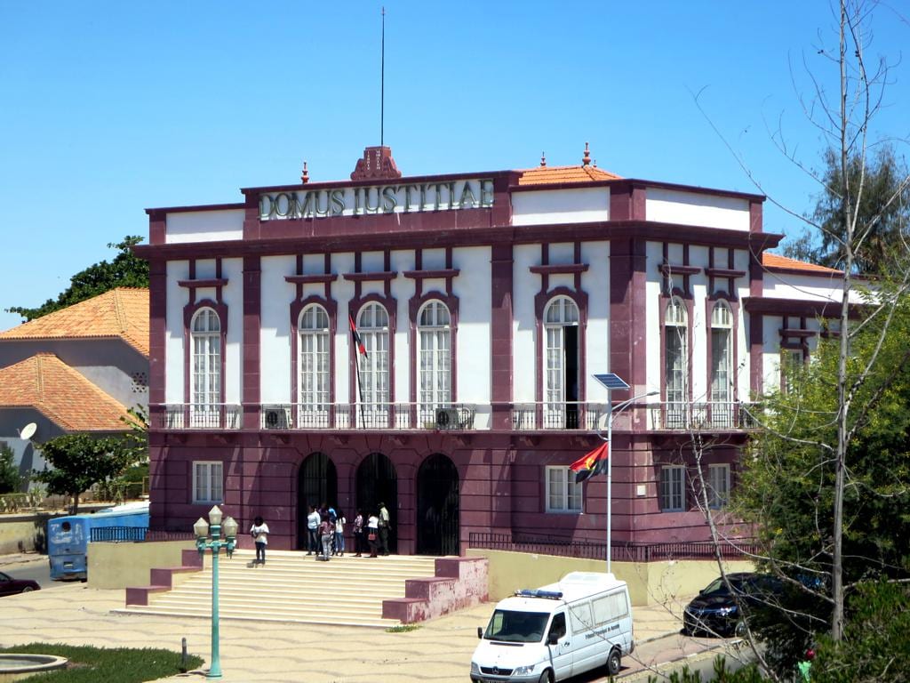 Portrait or photograph of Eduardo Mondlane: The Palacio da Justiça (1950) facing Avenida Eduardo Mondlane is the main courthouse in Namibe, Angola.