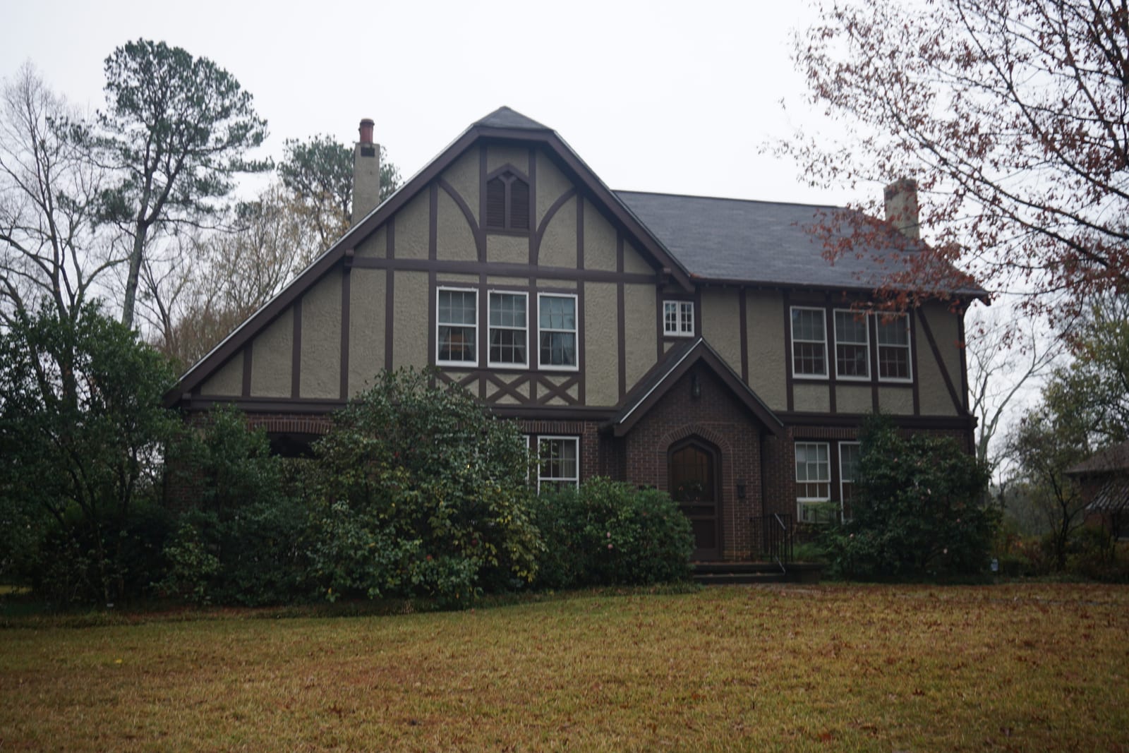 Portrait or photograph of Eudora Welty: The Eudora Welty House in Jackson , Mississippi ( United States ).