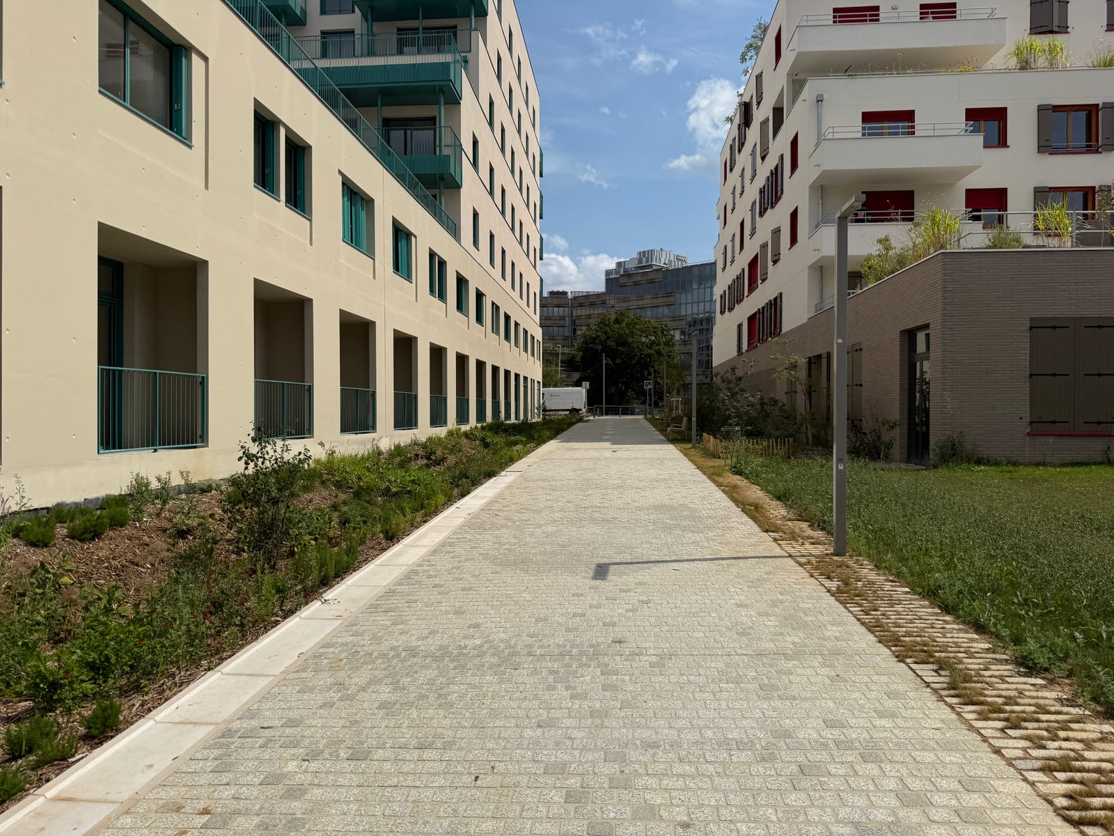 Portrait or photograph of Fanny Mendelssohn: Rue Fanny Mendelssohn, Nanterre.