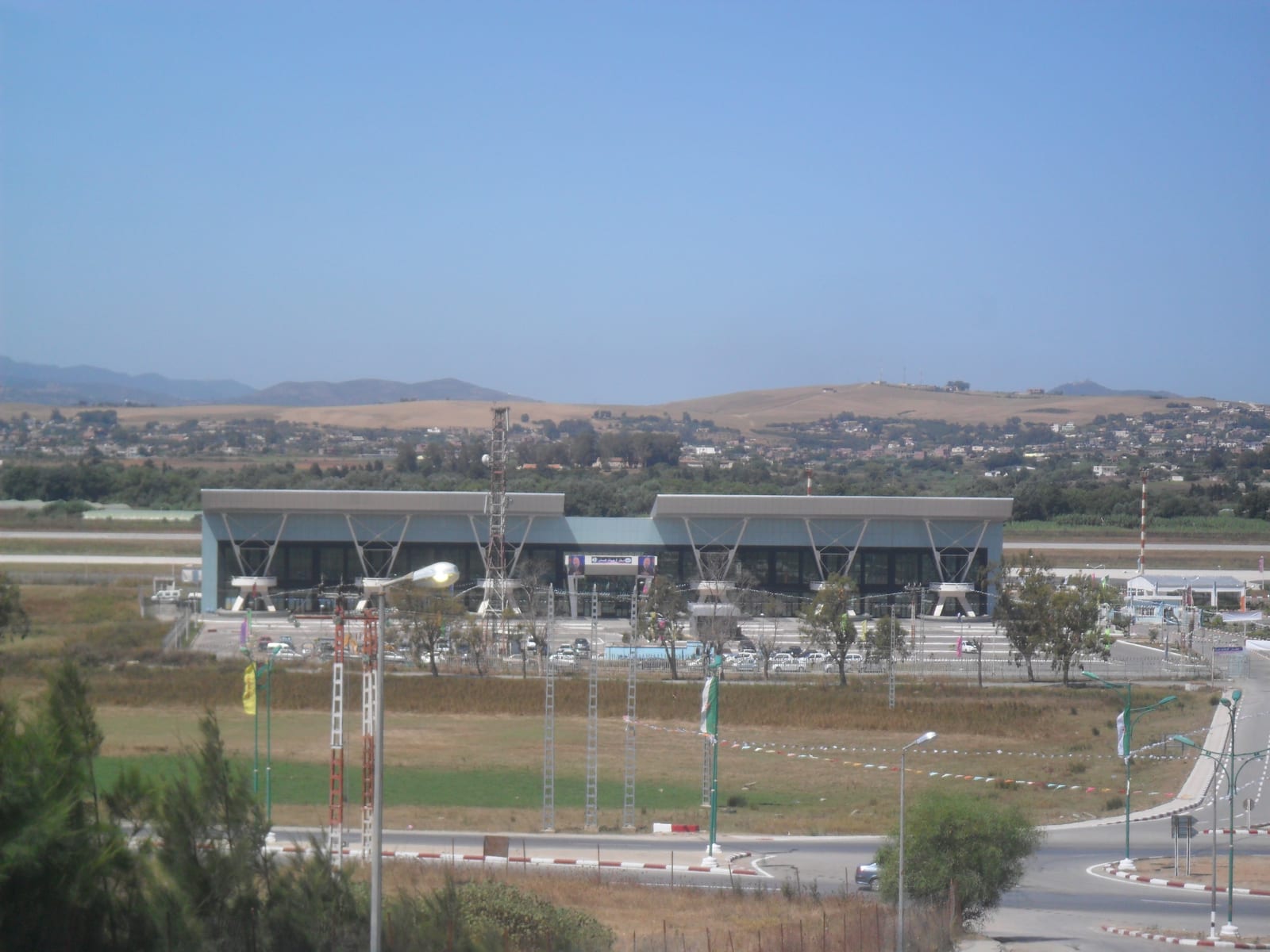 Portrait or photograph of Ferhat Abbas: Aéroport Ferhat Abbas , Taher ( Algérie )