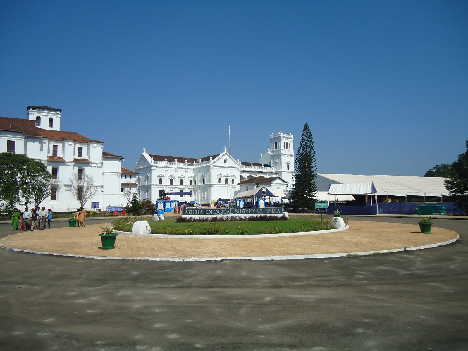Portrait or photograph of Francis of Assisi: Archaeological Museum and Church of St. Francis of Assisi in Goa
