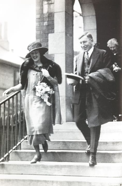 Portrait or photograph of Frederick Banting: Frederick G. Banting and Marion Robertson Banting on their wedding day.