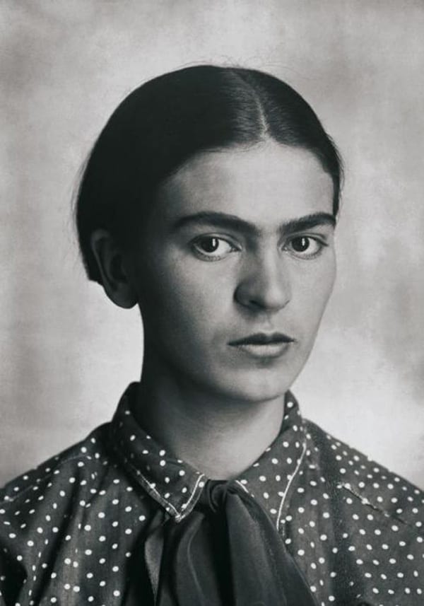 Portrait or photograph of Frida Kahlo: Frida Kahlo