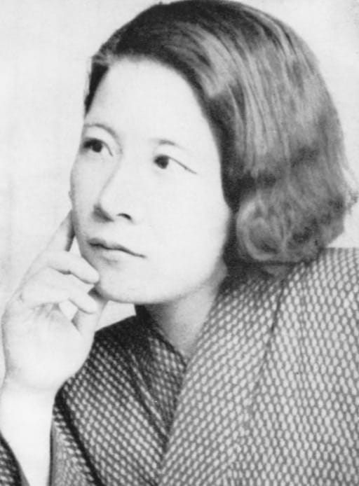 Portrait or photograph of Fumiko Hayashi: 林芙美子