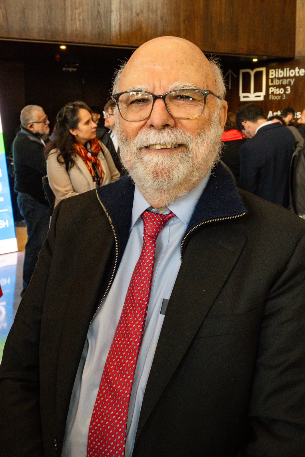 Portrait or photograph of Gabriela Mistral: Rosental Alves on World Freedom of Expression Day, Gabriela Mistral Cultural Center, Santiago de Chile, Chile.