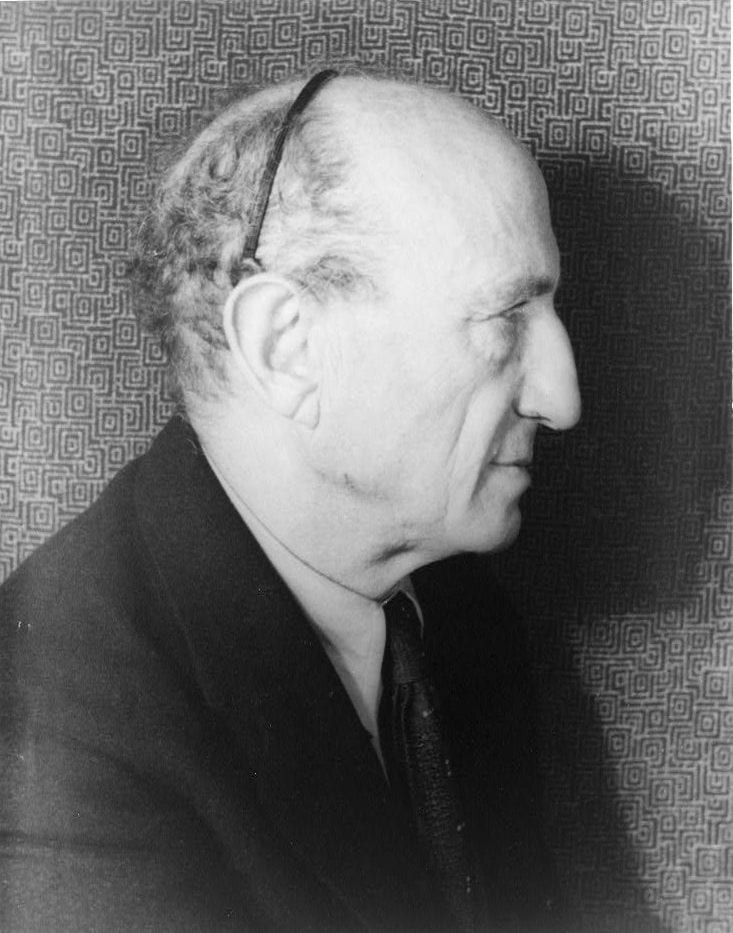 Portrait or photograph of Gertrude Stein: Art collector / critic Leo Stein (1872-1947), elder brother of Gertrude Stein.