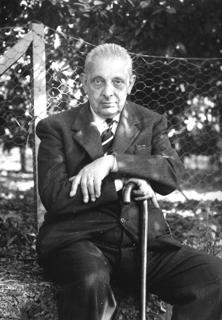 Portrait or photograph of Giuseppe Tomasi di Lampedusa: Giuseppe Tomasi di Lampedusa
