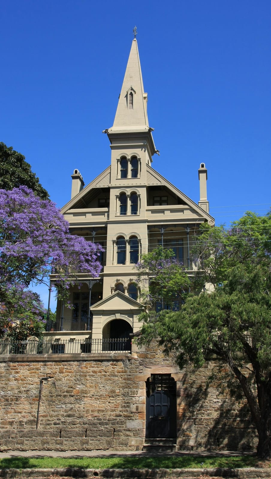 Memorial or place connected to Henry Parkes: Kenilworth: Johnston Street, Annandale built 1888-1889 The house Sir Henry Parkes rented for the last years of his