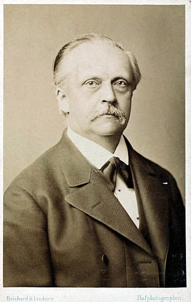 Hermann von Helmholtz