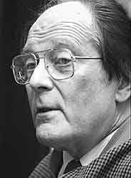 Portrait or photograph of Jaan Kross: Jaan Kross during an press conference in Berlin on March 23, 1987
