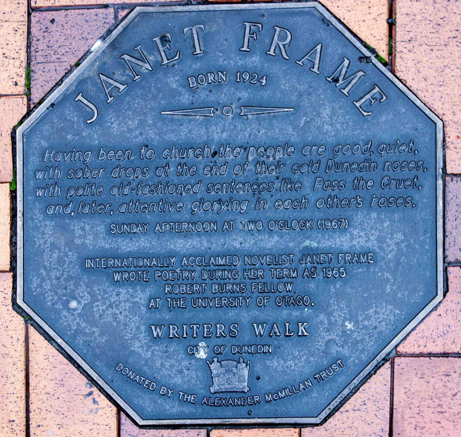Memorial or place connected to Janet Frame: Plaque dedicated to Janet Frame in Dunedin, on the Writers' Walk on the Octagon label QS:Len,"Plaque dedicated to Ja