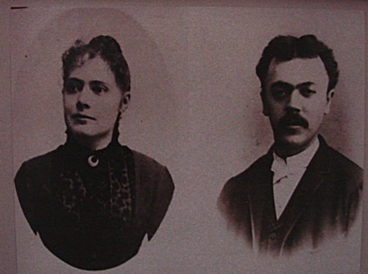 Portrait or photograph of Jean Moulin: Portrait des parents de Jean Moulin, exposé au Centre Jean Moulin