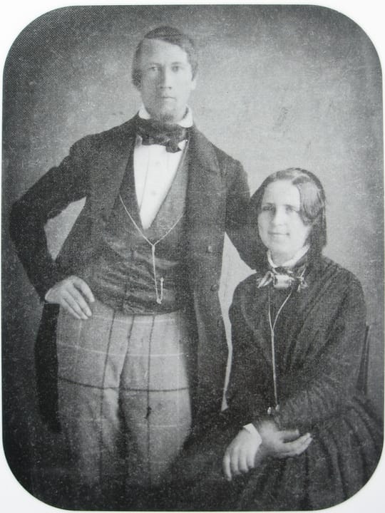Portrait or photograph of Johanna Spyri: Bernhard Spyri und Johanna Heusser als Verlobte, Daguerrotypie, 1852