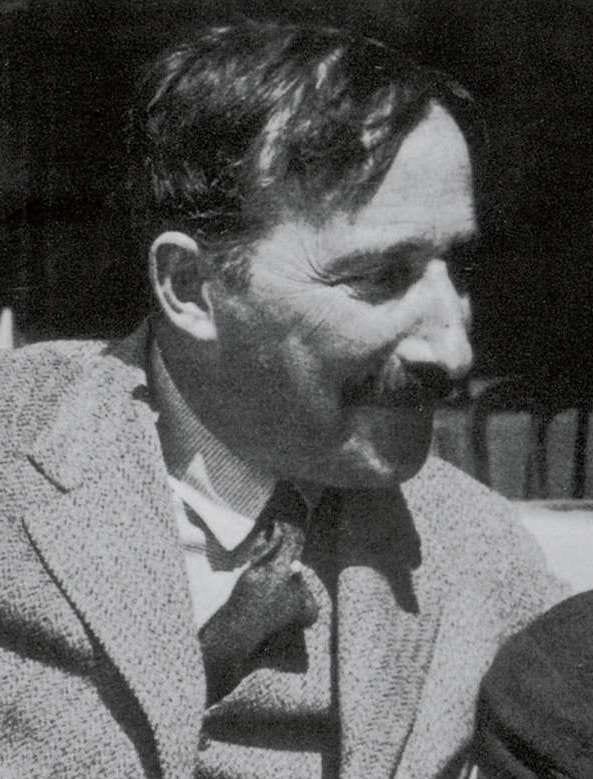 Portrait or photograph of Joseph Roth: Picture of Stefan Zweig and Joseph Roth on the terrace of the Italian restaurant Almondo in the Langestraat in Ostend, su