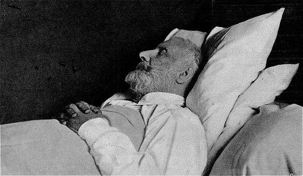 Portrait or photograph of Jules Verne: "Jules Verne sur son lit de mort."