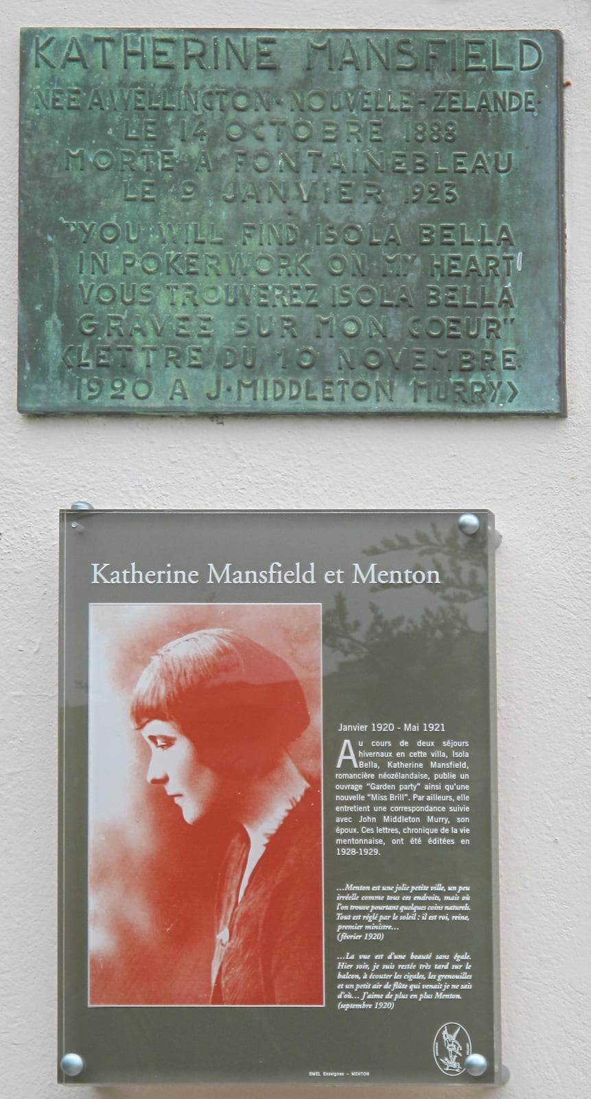 Portrait or photograph of Katherine Mansfield: Plaque in memory of Katherine Mansfield rue Chemin Fleuri in Menton (Alpes-Maritimes, France).