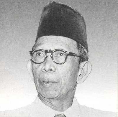 Portrait or photograph of Ki Hajar Dewantara: Ki Hajar Dewantara as Minister of Education