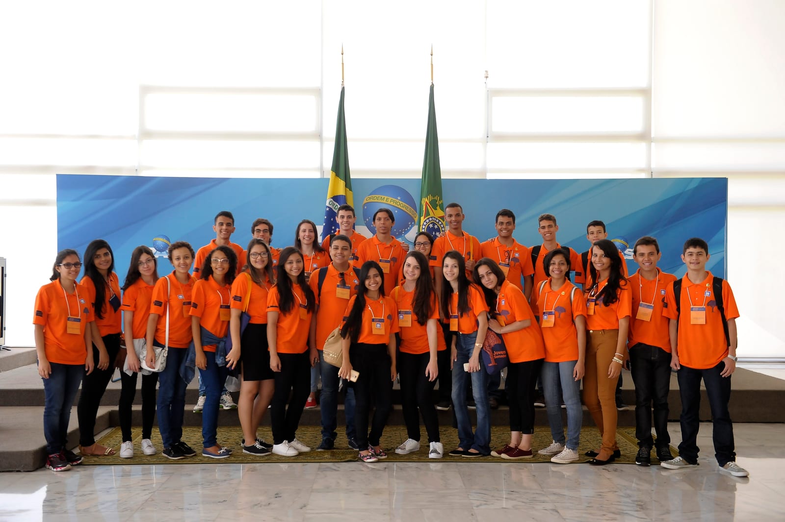 Image connected to Lima Barreto: Estudantes do Programa Jovem Senador 2016 visitam o Palácio do Planalto (Salão Oeste). Participam: estudante do Acre, Soraia de