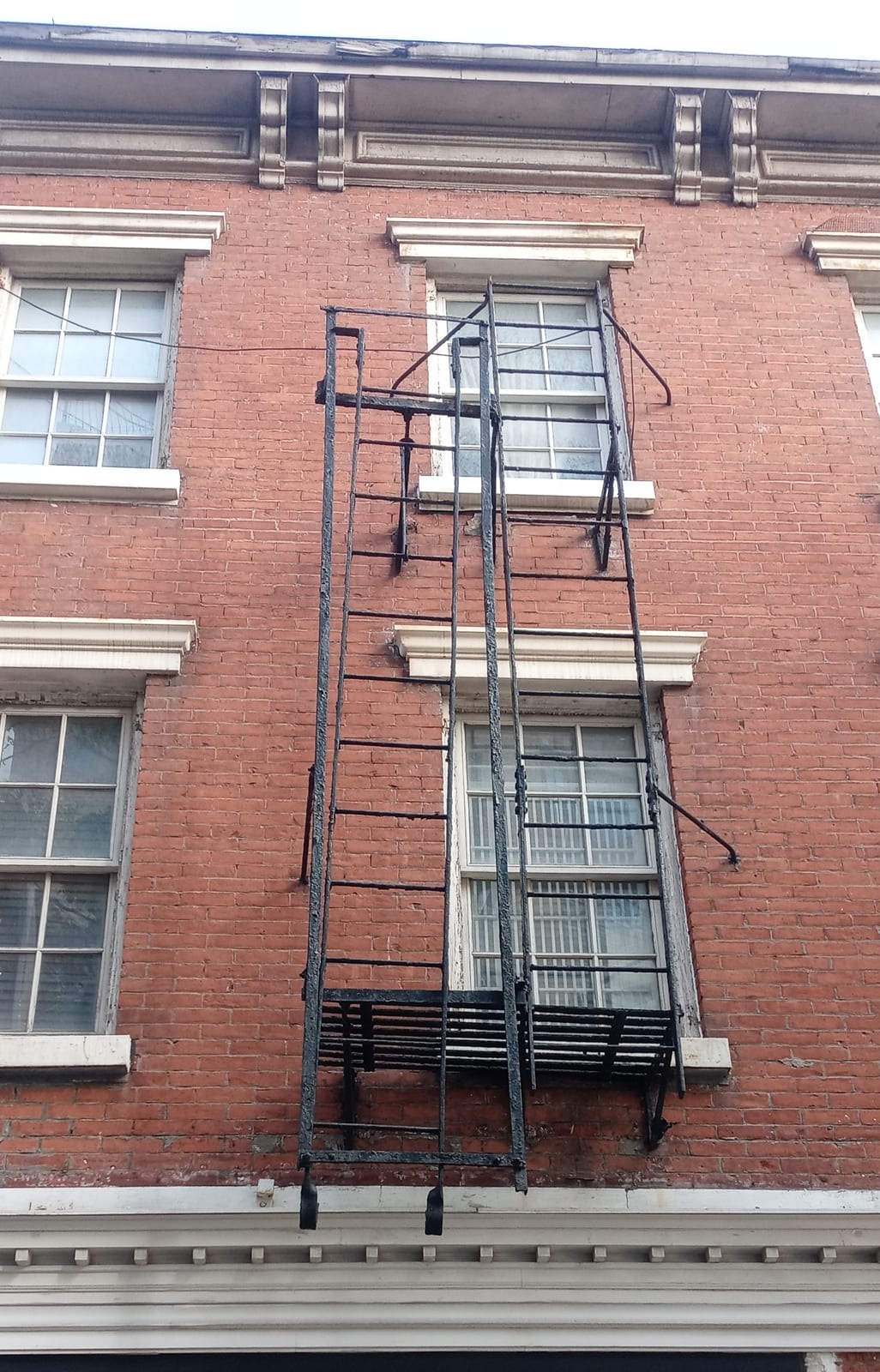 Portrait or photograph of Lorraine Hansberry: From 1953 to 1960, playwright and activist Lorraine Hansberry resided in the third-floor apartment of this buildin