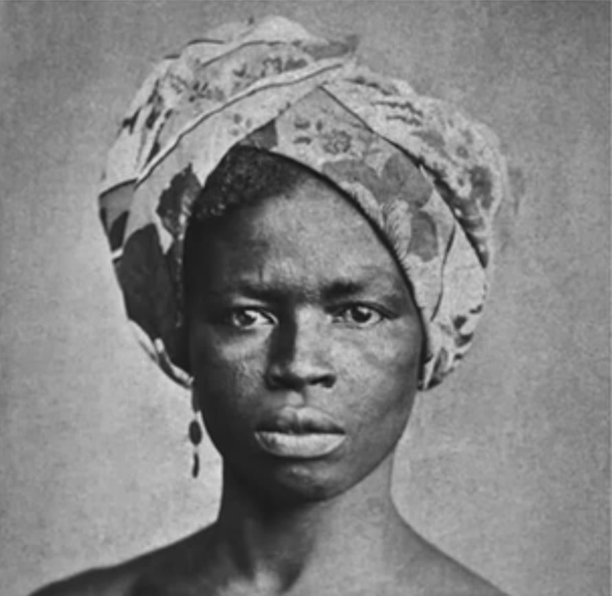 Image connected to Luiz Gama: A photograph of a black woman wearing a turban.