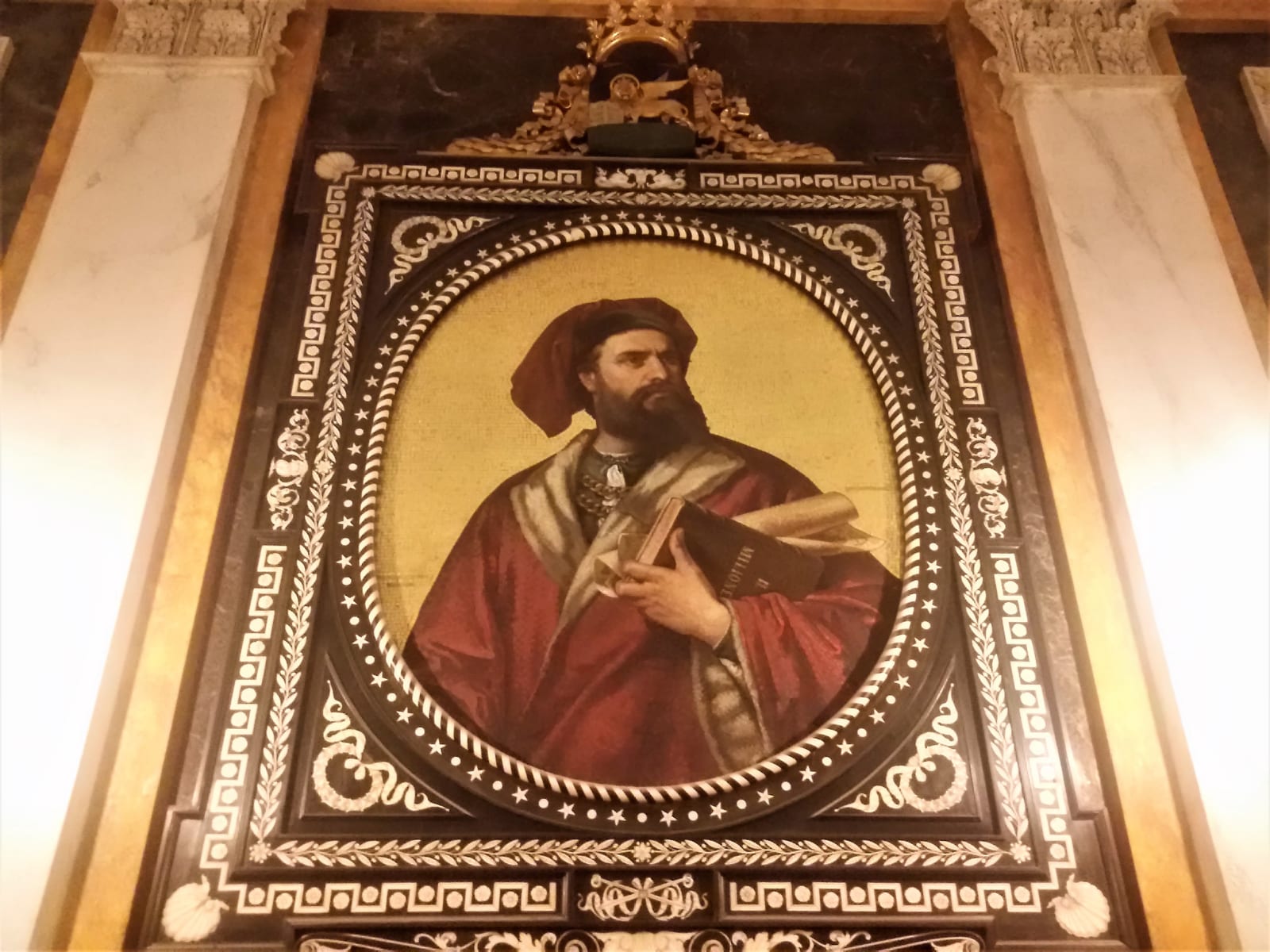 Portrait or photograph of Marco Polo: Palazzo Doria-Tursi Genova - Mosaico raffigurante Marco Polo