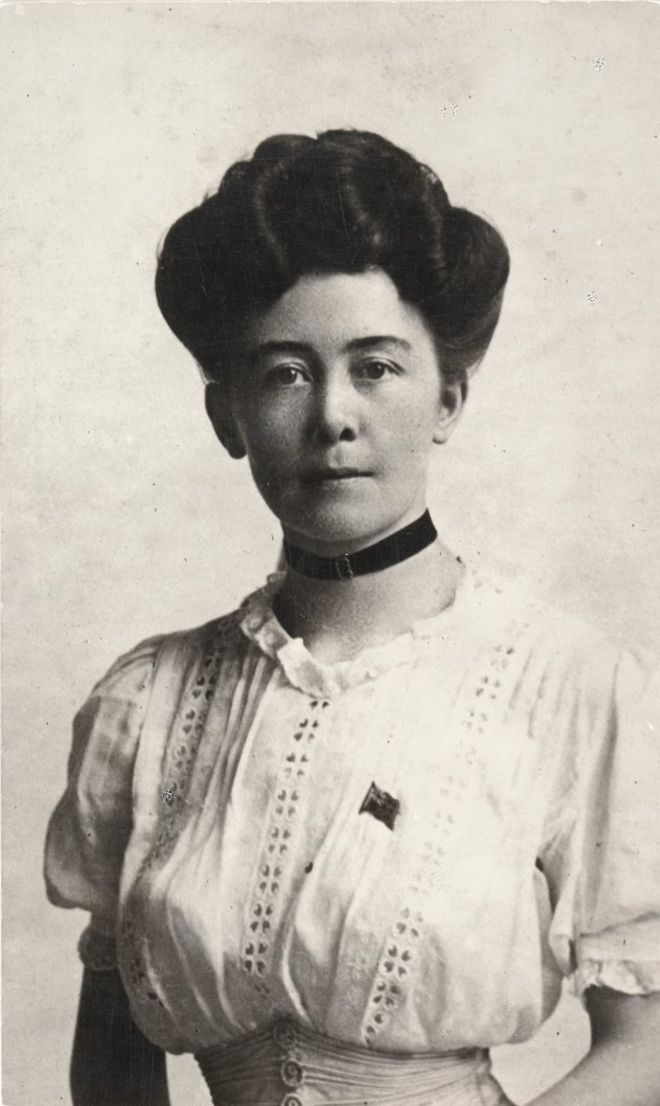 Portrait or photograph of Miles Franklin: Portrait of Miles Franklin, c. 1900, photographer unknown, vintage gelatin silver print, State Library of NSW PX*D 250