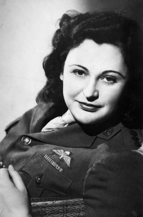 Portrait or photograph of Nancy Wake: 1945. STUDIO PORTRAIT OF NANCY WAKE, HIGHLY DECORATED WOMAN MEMBER OF THE ALLIED ESCAPE ROUTE ORGANISATION IN OCCUPIED FRA