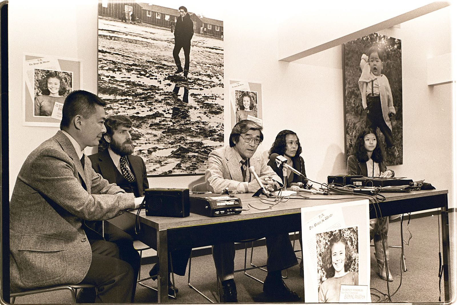 Image connected to Nancy Wake: Photo by Nancy Wong, of Press conference held in 1976 at en:Japanese American Citizens League National HQ backroom on Sutter Stre