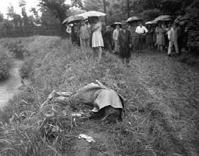 Portrait or photograph of Osamu Dazai: Discovery of Dazai's drowned body in 1948