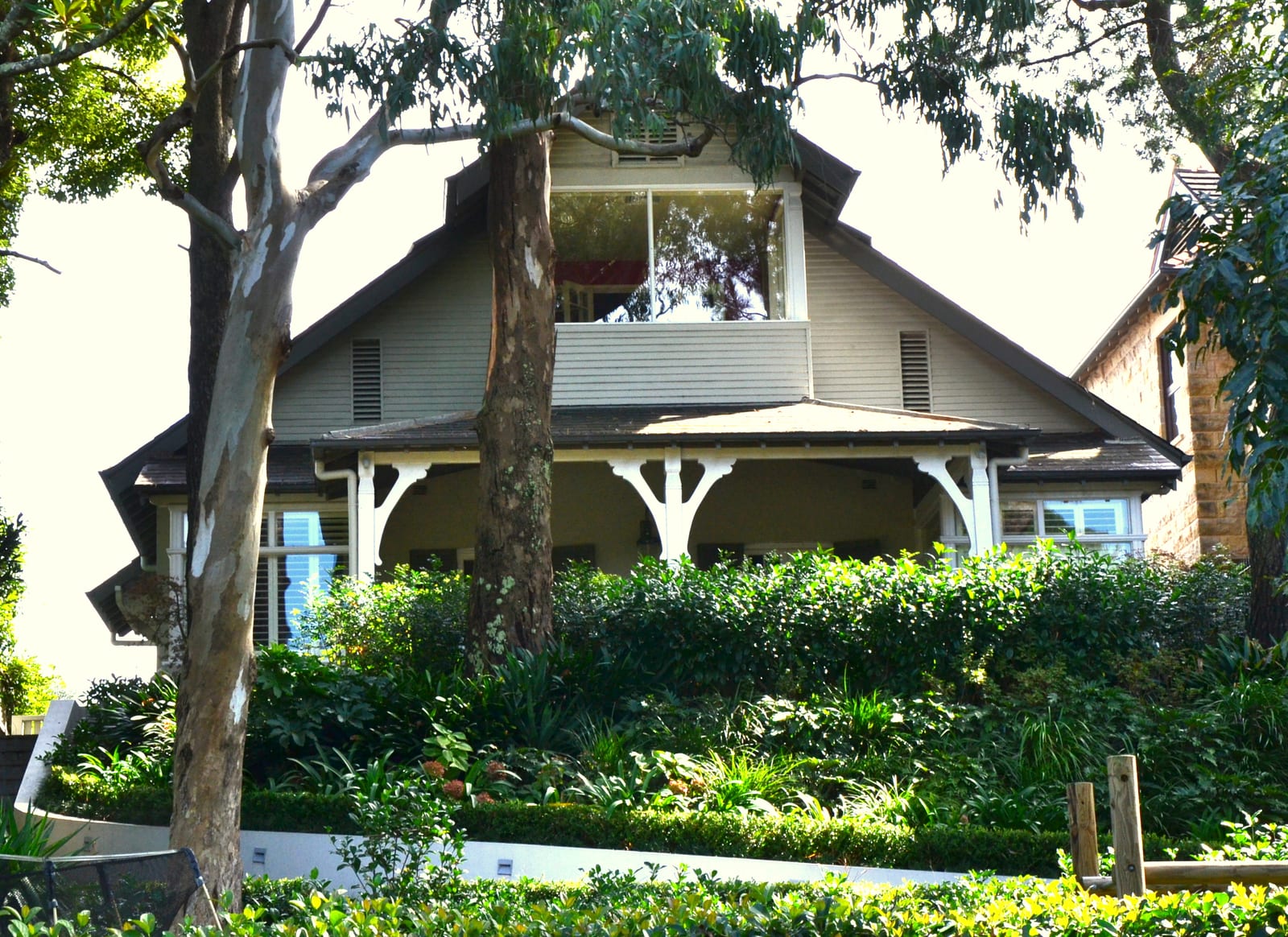 Memorial or place connected to Patrick White: Patrick White home, Centennial Park, Sydney