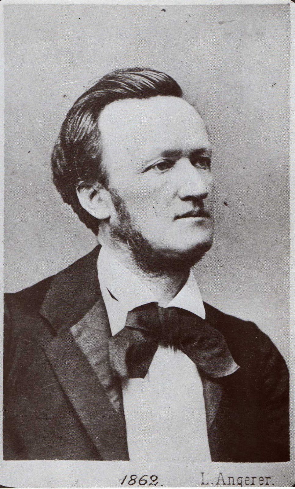Portrait or photograph of Richard Wagner: Portrait of Richard Wagner in 1862