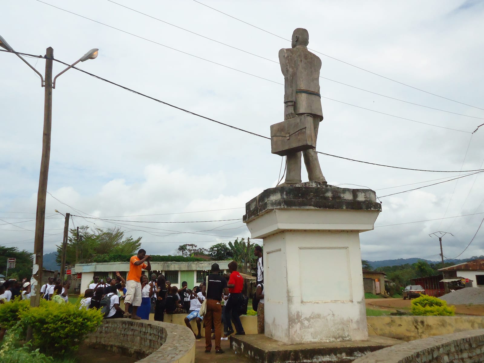 Portrait or photograph of Ruben Um Nyobe: Stele erected in honour of the martyr Ruben Um Nyobe in Eseka, Cameroon