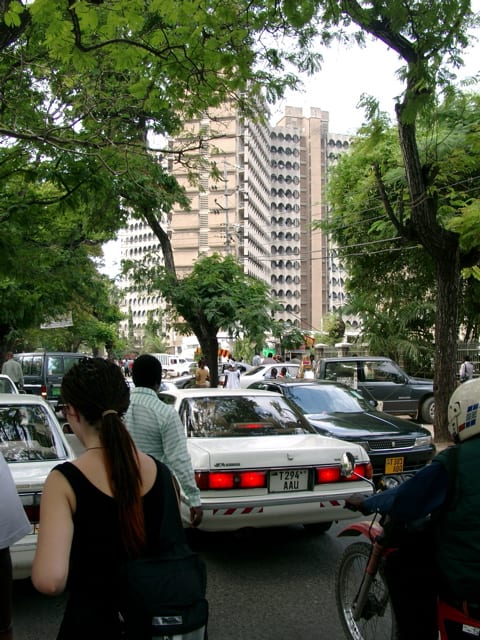 Portrait or photograph of Samora Machel: Samora Machel Avenue with the N.I.C. House in the background in Dar-es-Salaam, Tanzania