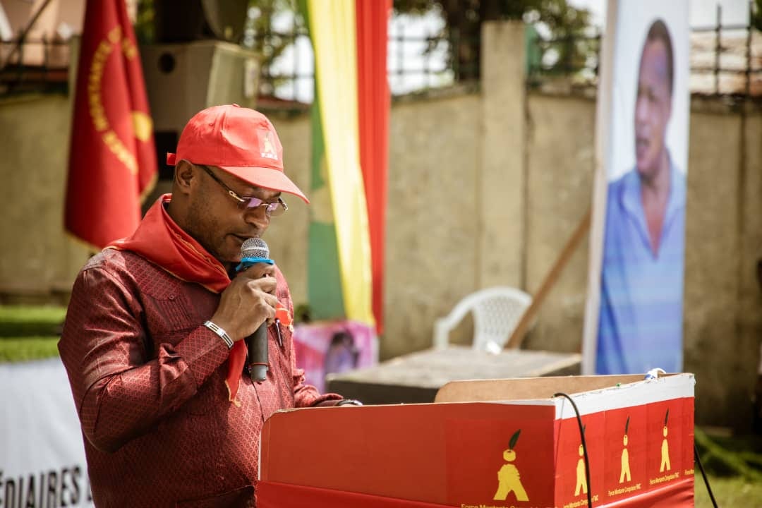 Portrait or photograph of Sony Labou Tansi: BACONGO dans l’enceinte du centre culturel Sony Labou Tansi