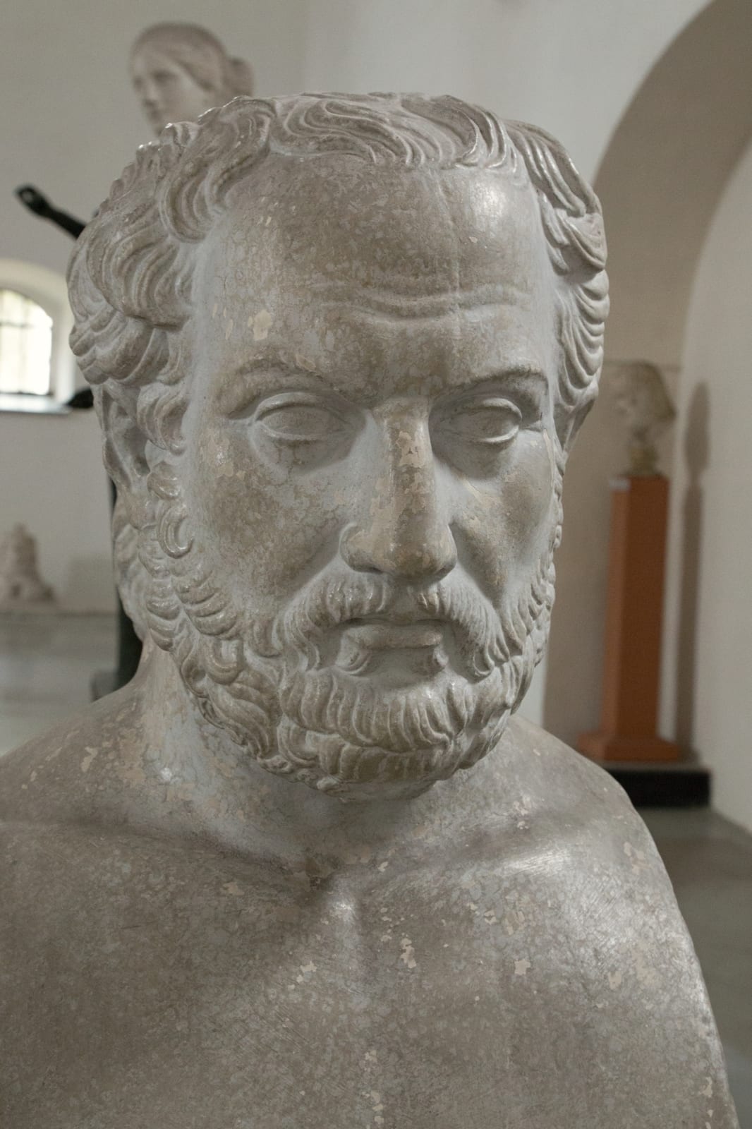 Portrait or photograph of Thucydides: Portrait double (twin) herma of Herodotus and Thucydides, archetype from 400-350 BC. Thucydides. Plaster cast. Gallery of