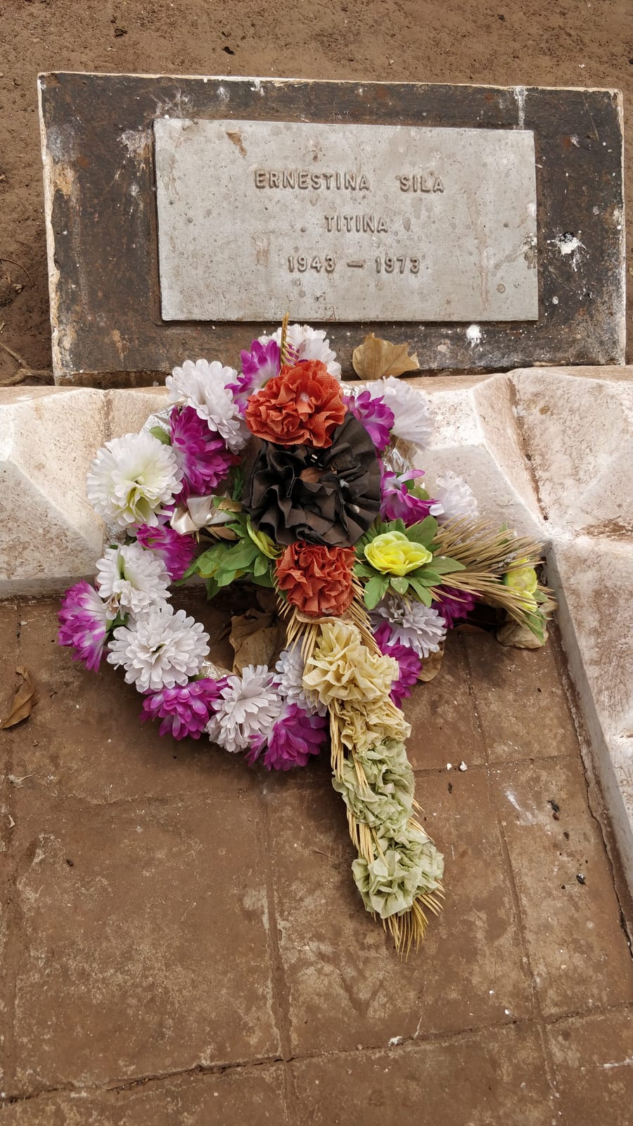 Image connected to Titina Sila: Monument for the Heroes of the Fatherland (Memorial aos Heróis da Pátria) in Bissau
