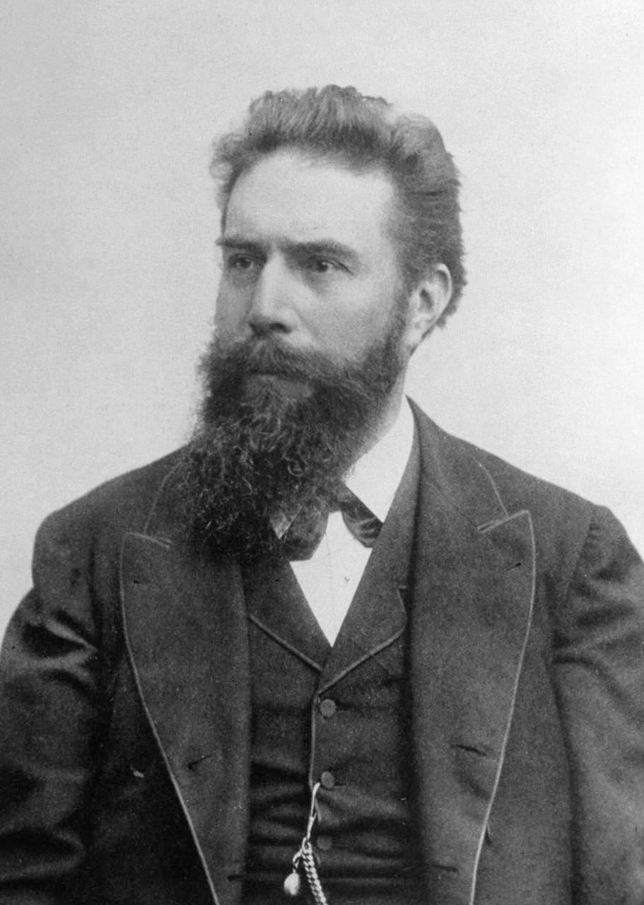Portrait or photograph of Wilhelm Conrad Röntgen: Photo of Wilhelm Conrad Röntgen. Cleaned up version of http://images.google.com/hosted/life/l?imgurl=6b3da250c