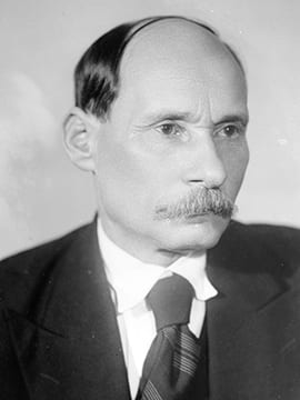 Portrait or photograph of Yakub Kolas: Portrait of Yakub Kolas