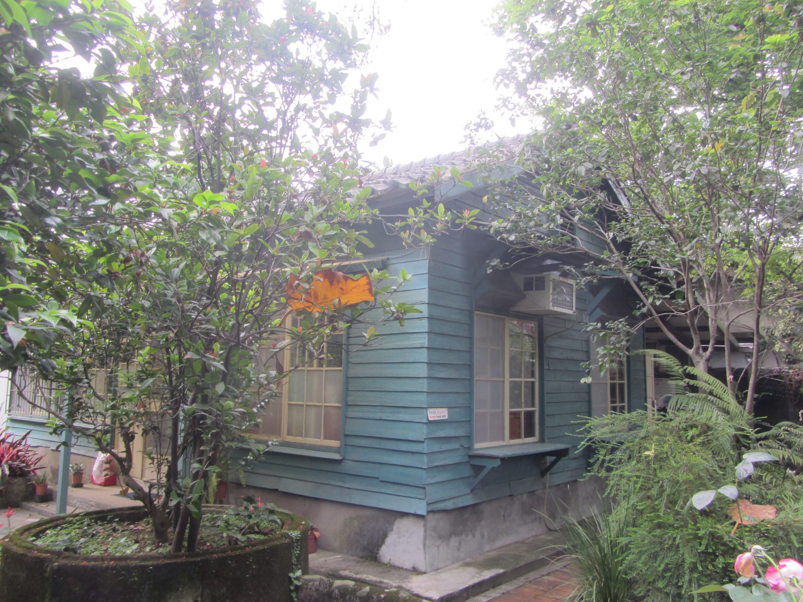 Memorial or place connected to Yin Hai-kuang: 殷海光故居