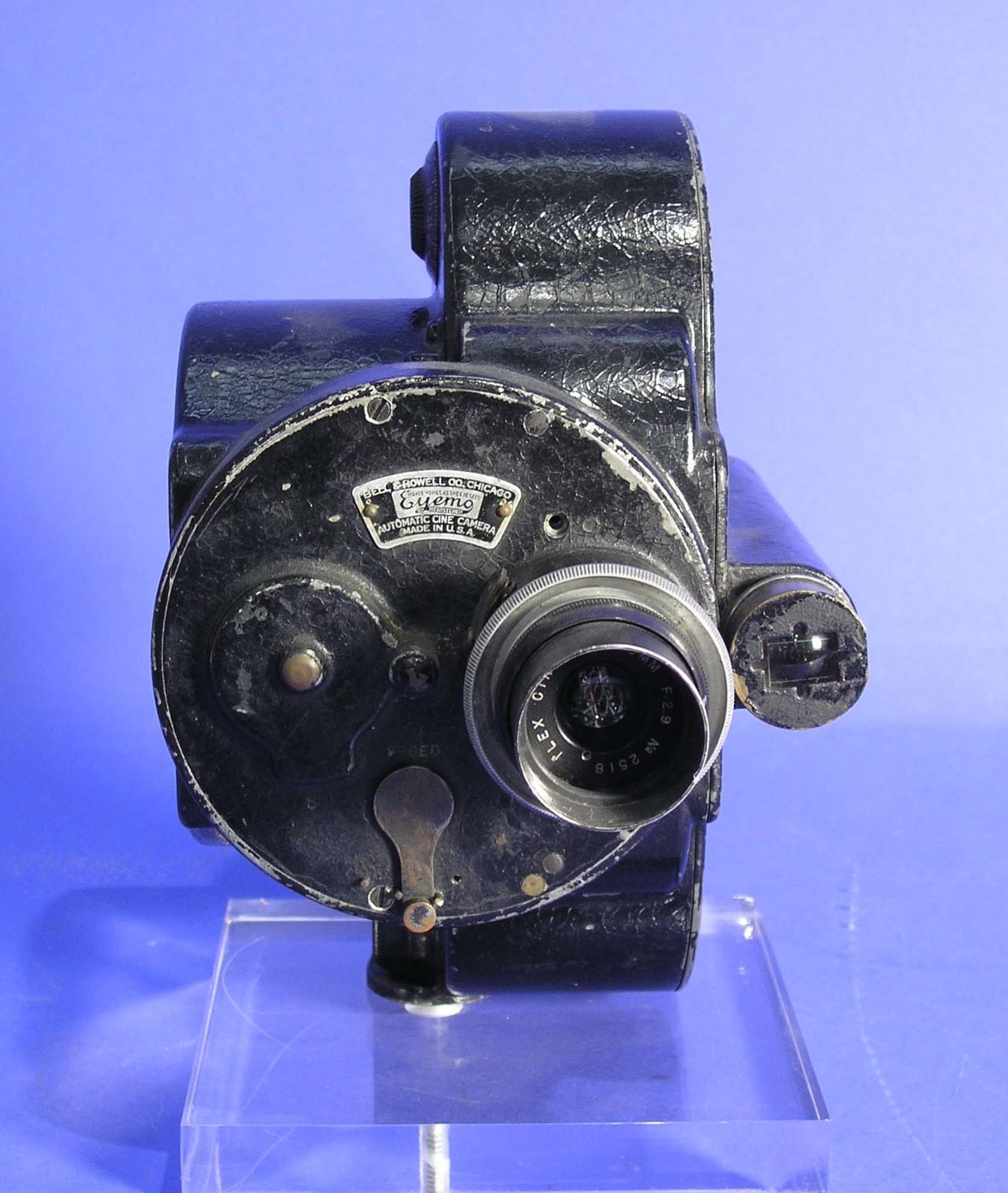 Photograph or image of Opo: Bell and Howell "Eyemo" Automatic Cine Camera and case Camera used by Rudall Hayward to film 'Opo the Friendly Dolphin' camera- cast